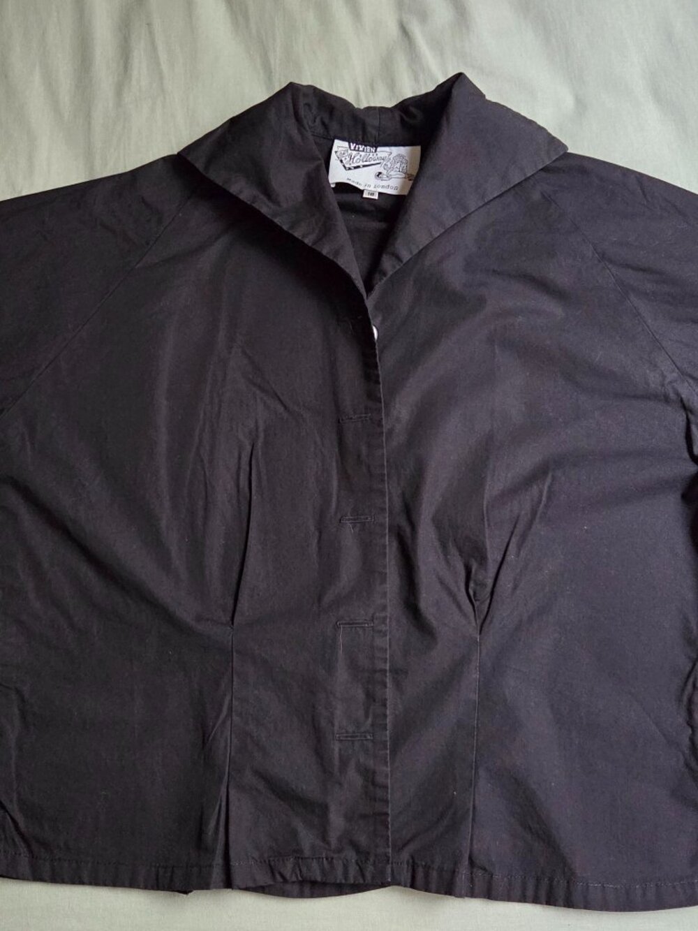 Vivien of Holloway Raglan Blouse Black